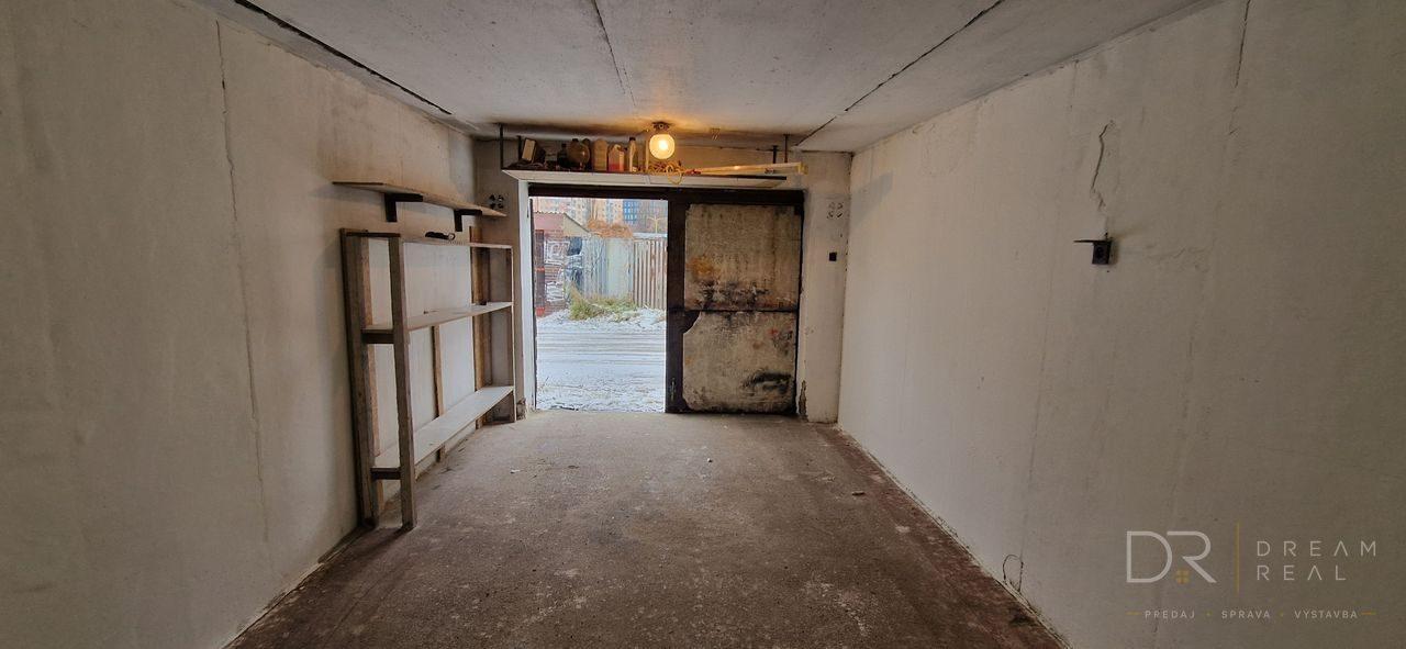 Prenájom garáže, Krivá ulica, Košice - Centrum