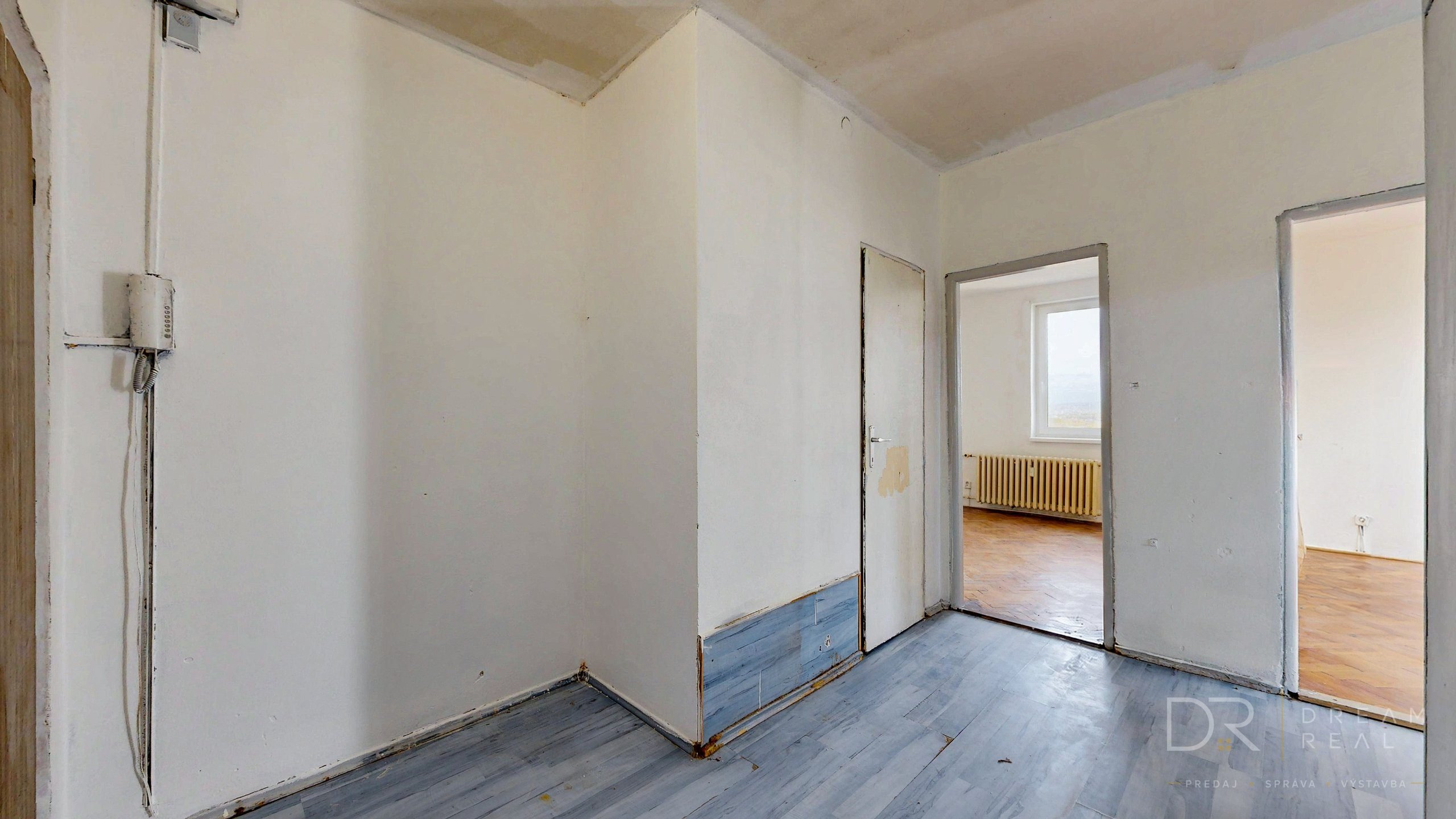 2-izbový byt s príjemným výhľadom na začiatku Jazera - Bukovecká ul.