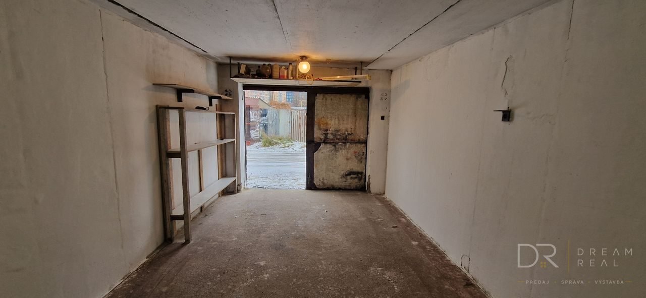 Prenájom garáže, Krivá ulica, Košice - Centrum