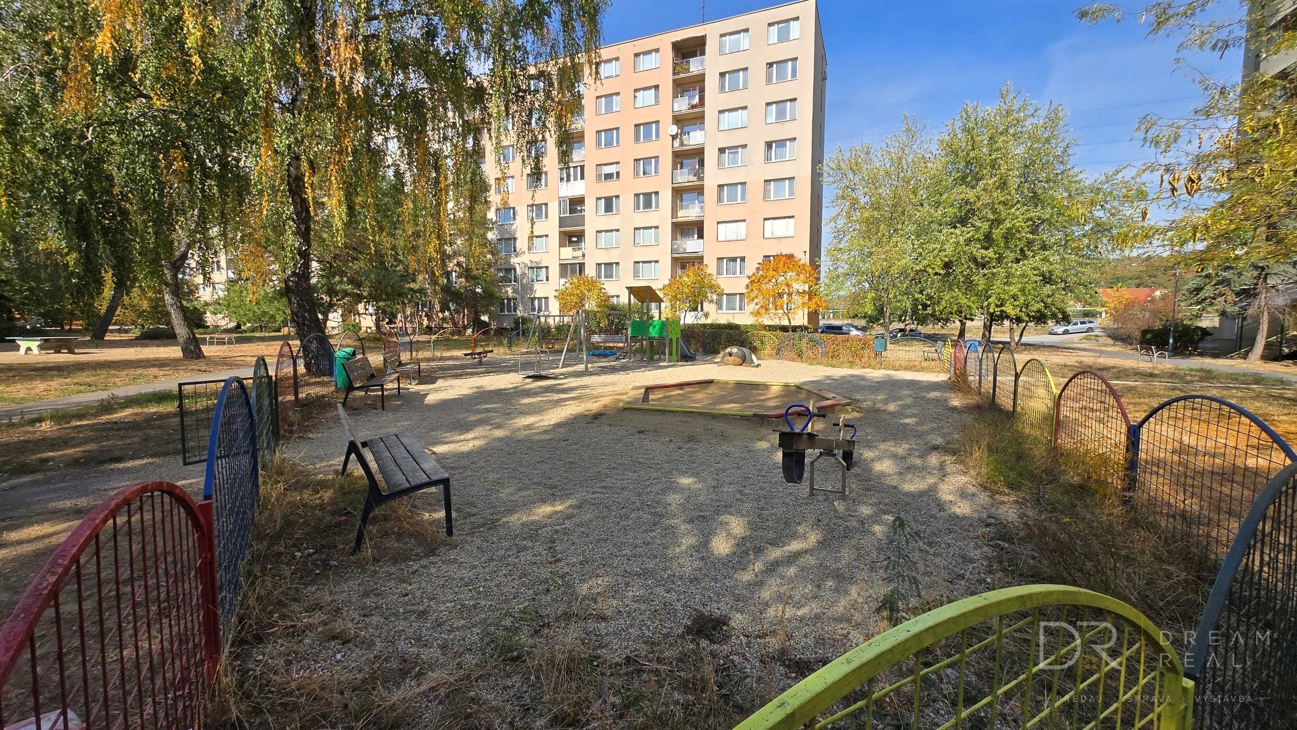 2-izbový byt s príjemným výhľadom na začiatku Jazera - Bukovecká ul.