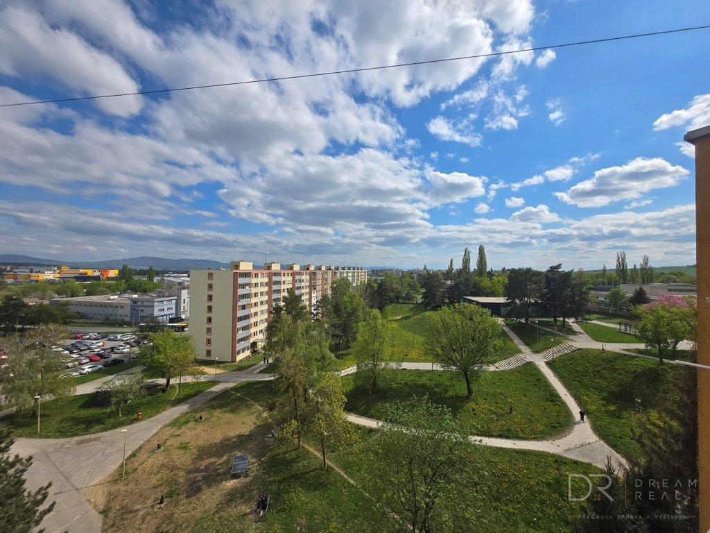 NA PRENÁJOM – Čerstvo zrekonštruovaný & zariadený 1-izbový byt na Terase – Michalovská ul.