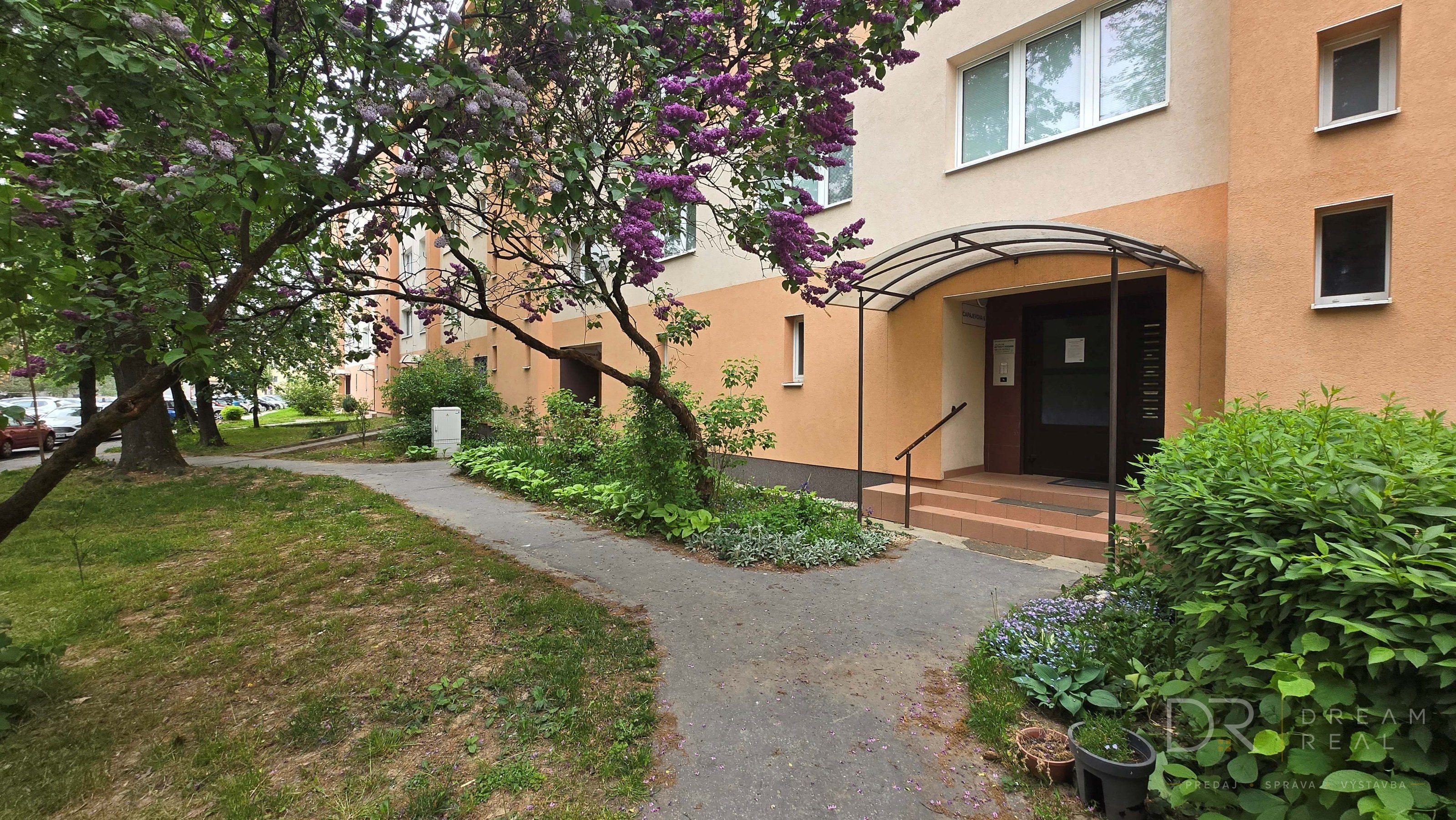 Moderný 3-izbový byt s lodžiou na Terase - Čapajevová ul.