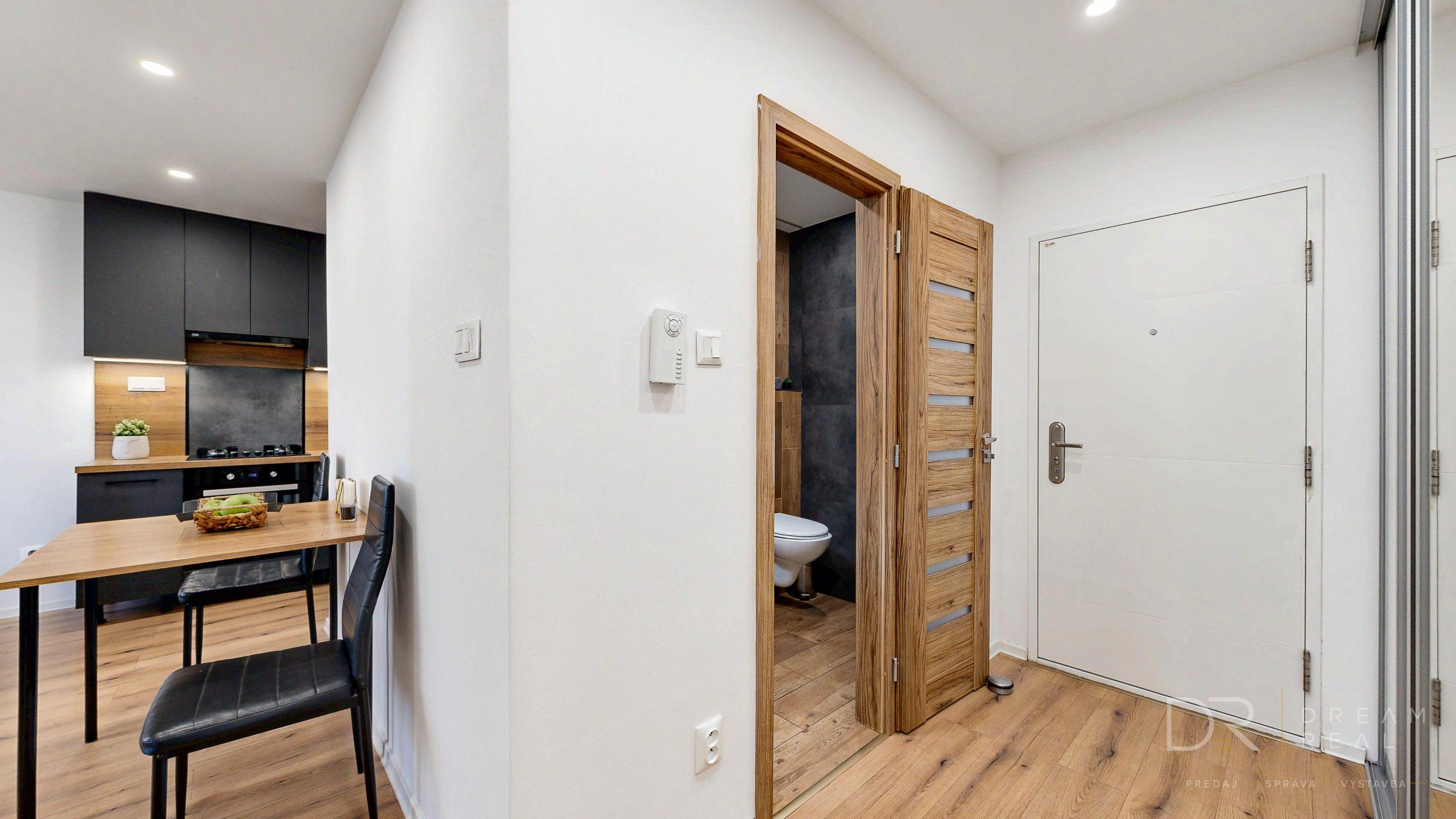 Moderne zrekonštruovaný 1,5-izbový byt na Terase - Kežmarská ul.